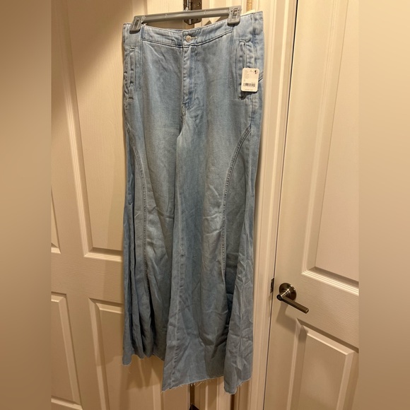 We the Free Chase the Sun Wide leg jeans - Picture 2 of 5